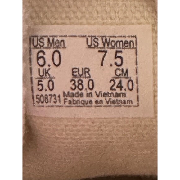 Vans Black and White Slip-On Sneakers - Picture 10 of 10